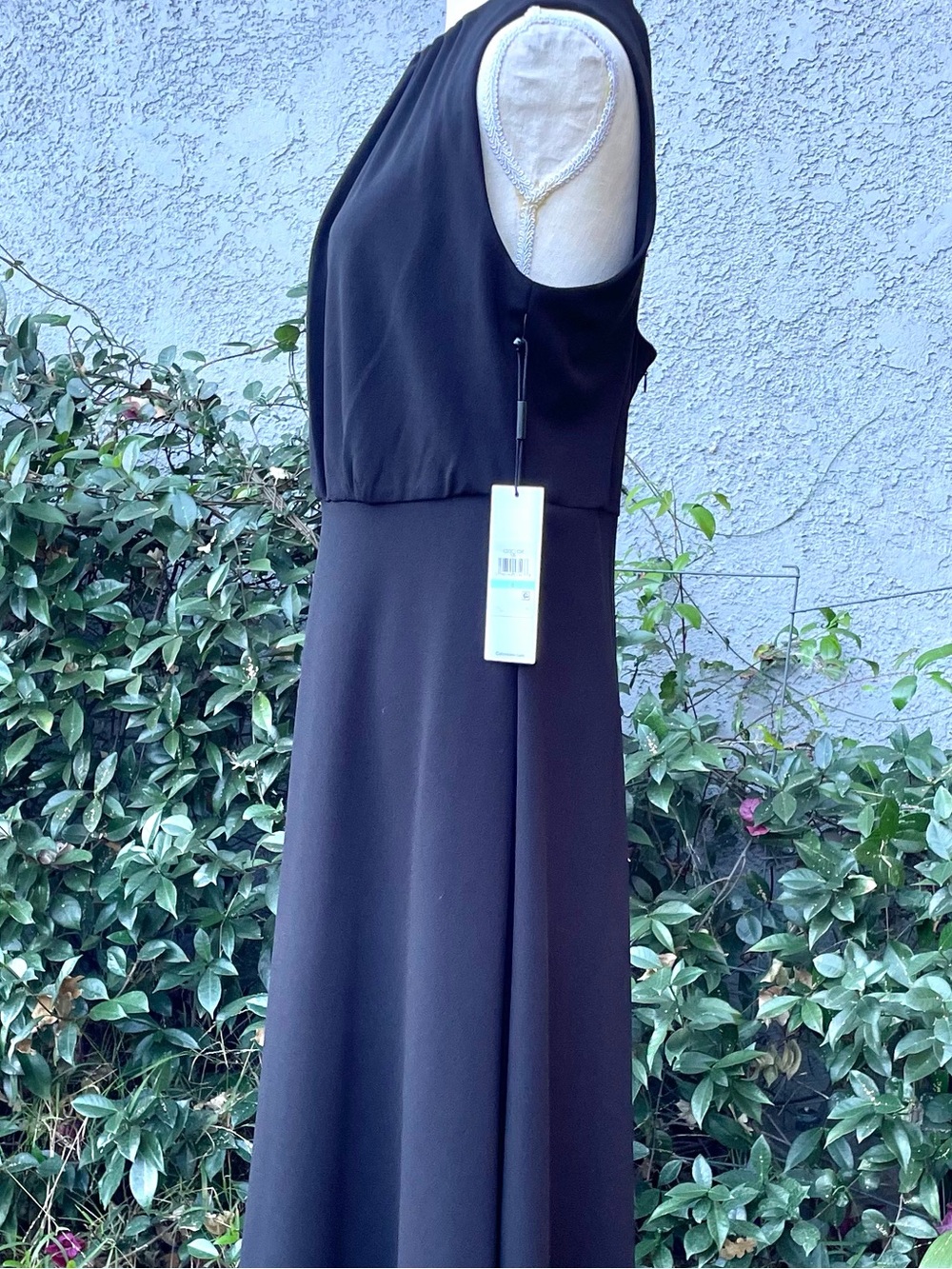 Calvin Klein Sleeveless Midi Dress Keyhole Back Size 8 - Picture 11 of 12